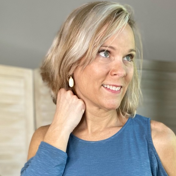 White crystal druzy drop earrings - Picture 5 of 5